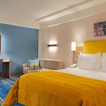 Moevenpick Airport Hotel