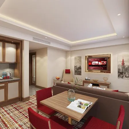 Moevenpick Airport Hotel 5*
