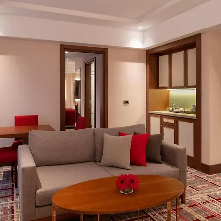 Hotell Mövenpick Airport