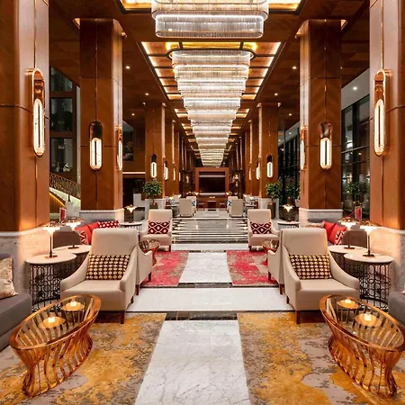 Hotel Moevenpick Airport