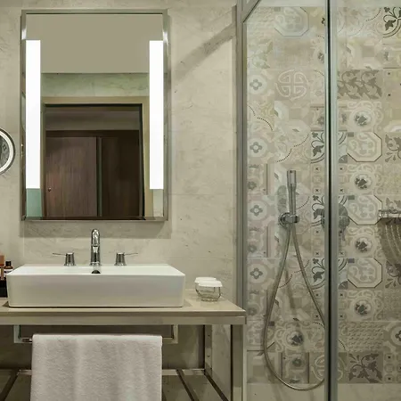 Moevenpick Airport 5* Istambul