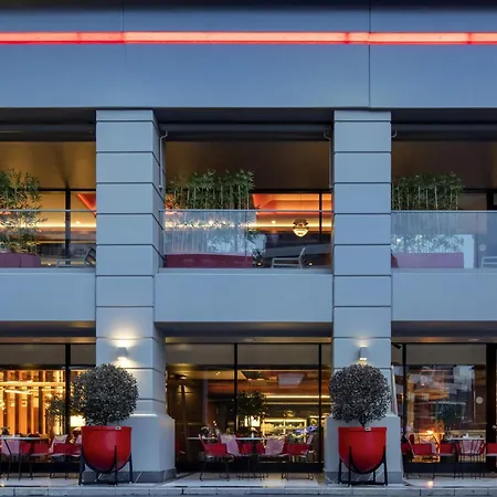 Hotel Moevenpick Airport 5*
