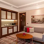 Moevenpick Airport Szálloda 5*